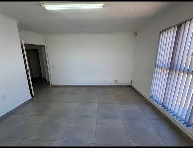 95M² OFFICE TO LET IN MELKBOSSTRAND CENTRAL